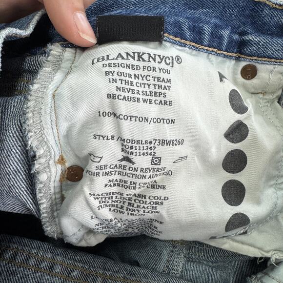 BLANKNYC Shorts Womens 26 Blue High Rise The Perry Mom Short Distressed Denim - Picture 5 of 9